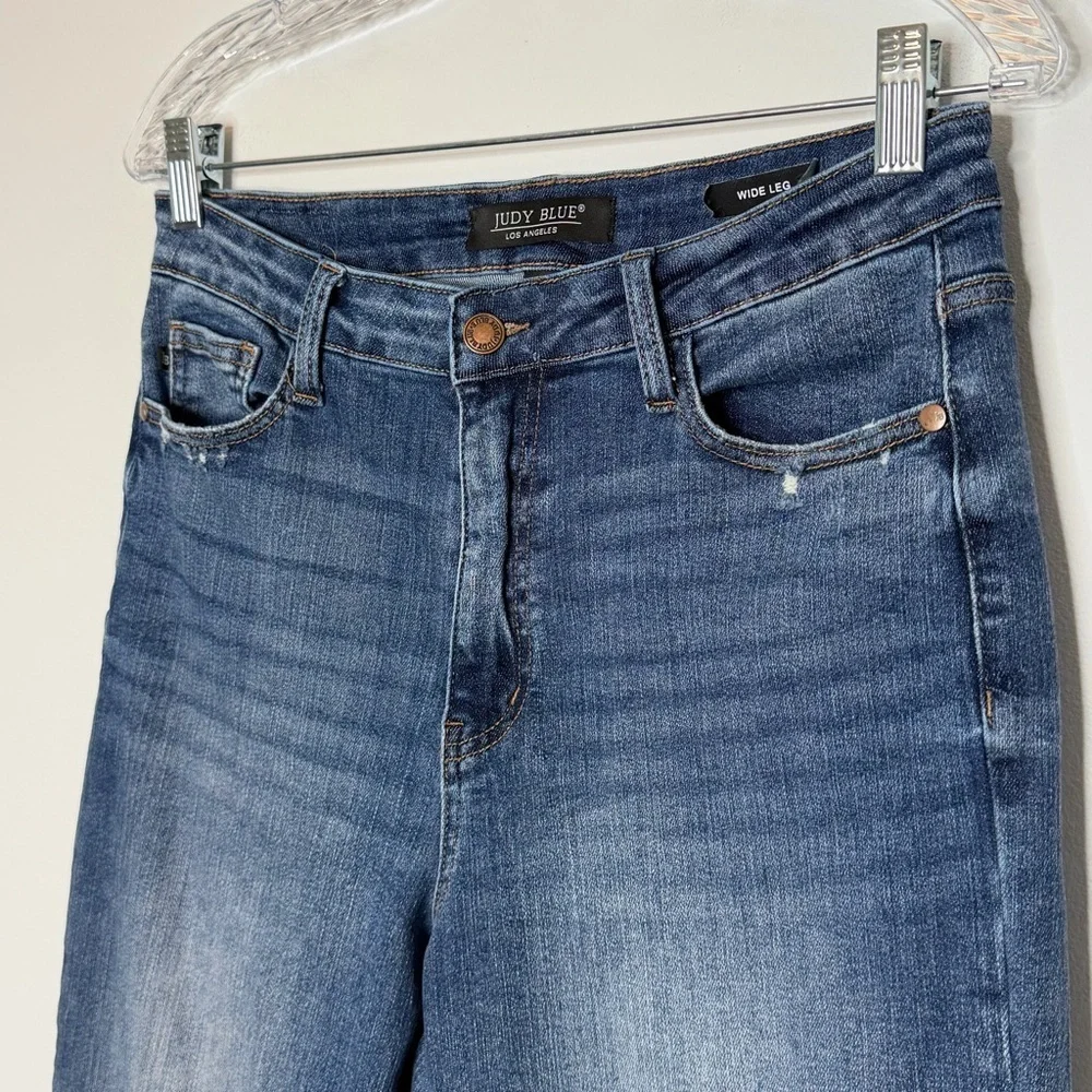 Judy Blue Wide Leg Crop Distressed Jeans